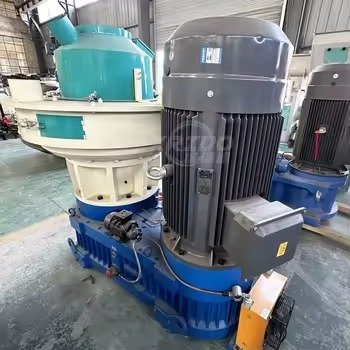 Fish Feed Pellet Machine 21 MAIKONG MK-BEM80 fish feed pellet machine producing floating pellets