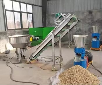 Fish Feed Pellet Machine 15 MAIKONG MK-BEM80 fish feed pellet machine producing floating pellets